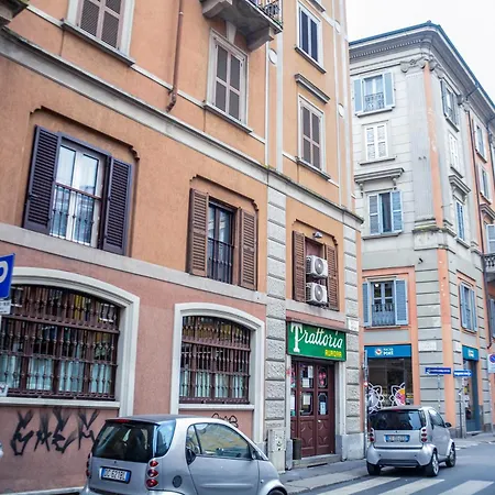 Design District - Accogliente * Milano